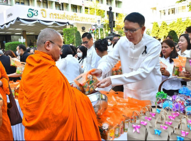 ร่วมทำบุญถวายภัตตาหารเช้าและตักบาตรถวายภัตตาหารแห้ง ... พารามิเตอร์รูปภาพ 7