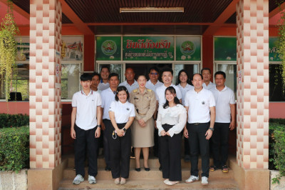 ผอ.ศส.14 สักการะสิ่งศักดิ์สิทธิ์และร่วมประชุมพบปะบุคลากร ... พารามิเตอร์รูปภาพ 1