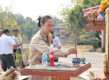 ผอ.ศส.14 สักการะสิ่งศักดิ์สิทธิ์และร่วมประชุมพบปะบุคลากร ... พารามิเตอร์รูปภาพ 3