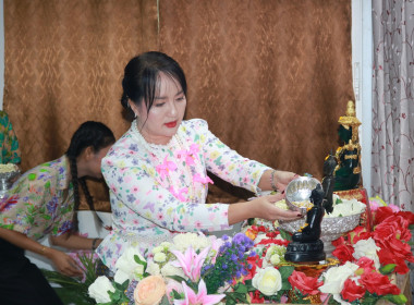กิจกรรมนกสหกรณ์ชัยนาทเล่นน้ำ ร่วมรดน้ำขอพร ณ ... พารามิเตอร์รูปภาพ 1