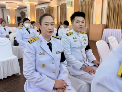 พิธีทำบุญตักบาตรถวายพระราชกุศล เนื่องในวันคล้ายวันประสูติ ... พารามิเตอร์รูปภาพ 1