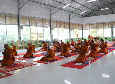 ร่วมพิธีเจริญพระพุทธมนต์ ... พารามิเตอร์รูปภาพ 3